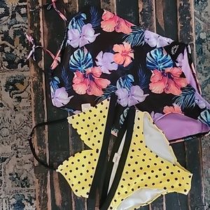 Set of 2 girls 12/14 lg swimsuits